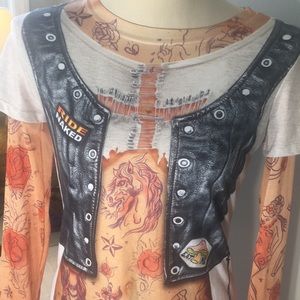 BIKER TEE FauxReal 3D TATOO women’s NWOT, Medium.